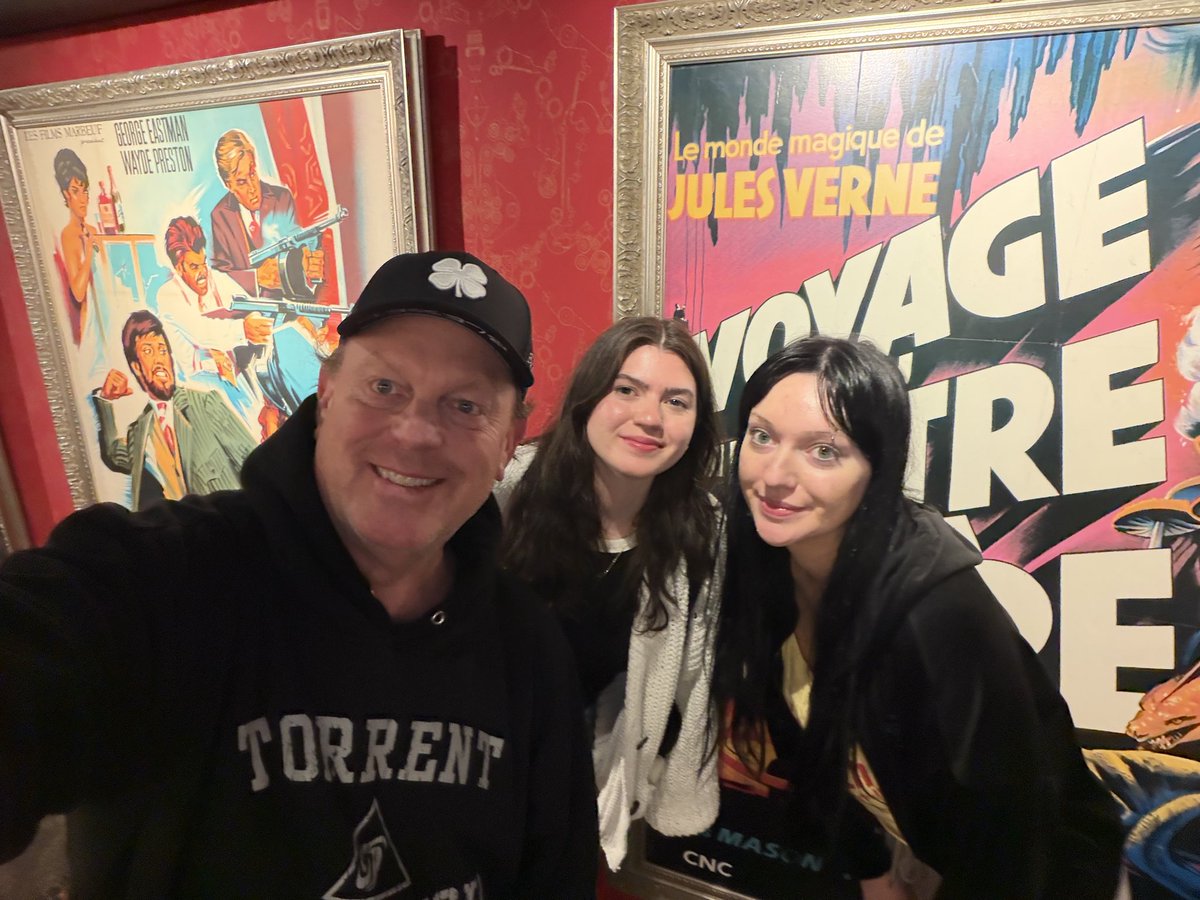 EdDownes's tweet photo. Hot date with my daughters to see Project Hail Mary. Lots of fun, and a great movie! 🎥🍿 https://t.co/QAujGlNIGp