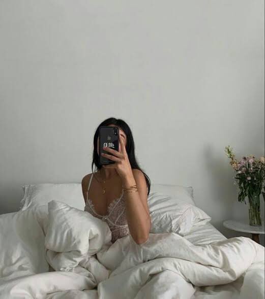 Sofia 💋 tweet media