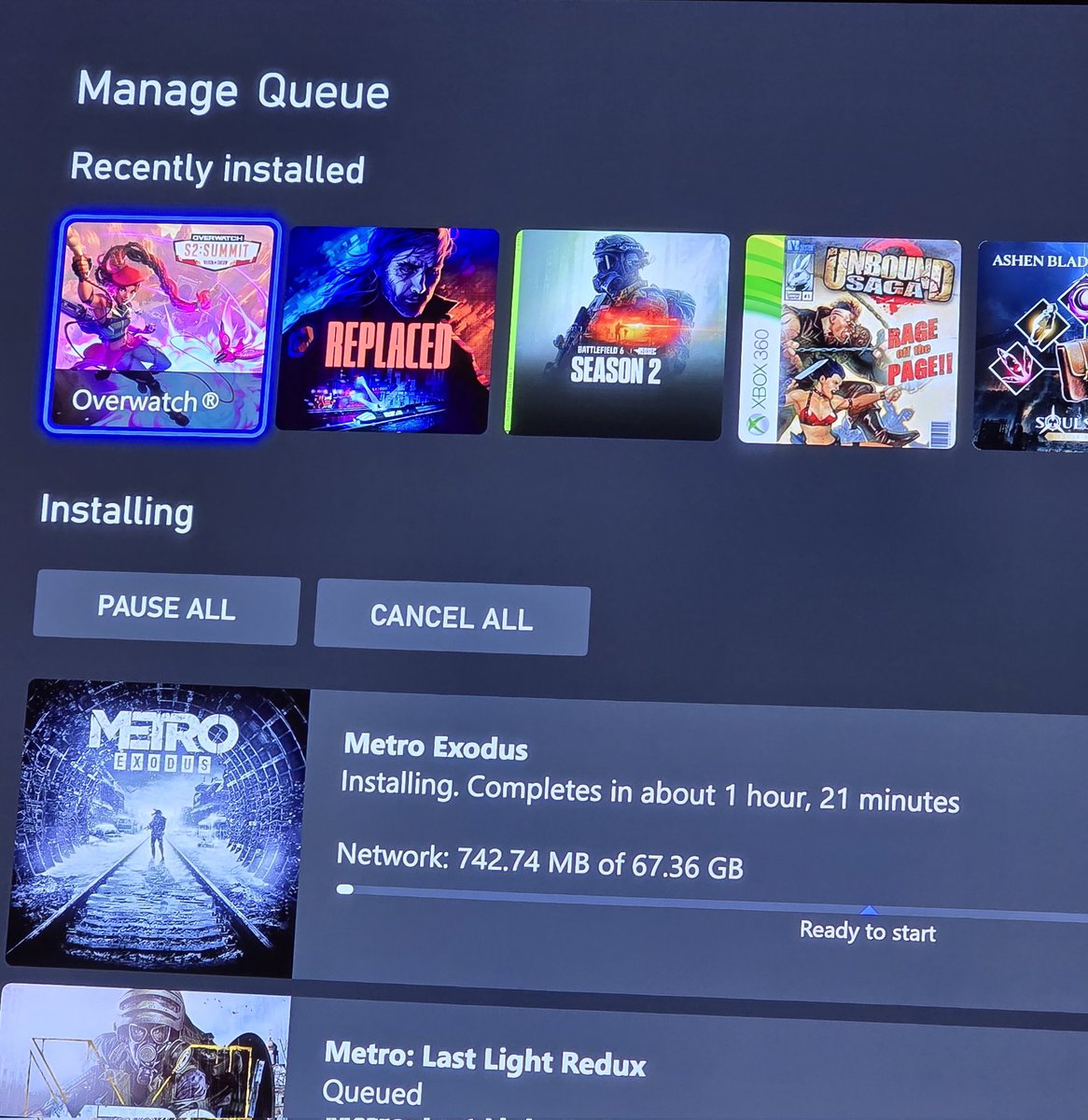 Vampire_senpaii's tweet image. الشعب اللي هنا حمسوني على لعبة ميترو ، لقيت الثلاثية بسعر رخيص اخذتها ب ٦ دولار 😂👌 ياويلكم لو ماعجبتني 😒 
#Metro