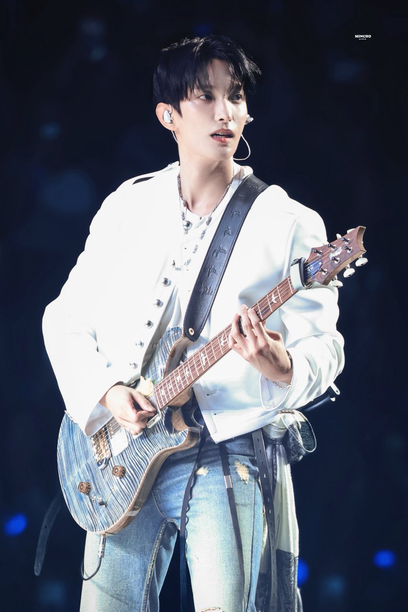 𝗠𝗜𝗡𝗖𝗛𝗢 ☆도겸 tweet media