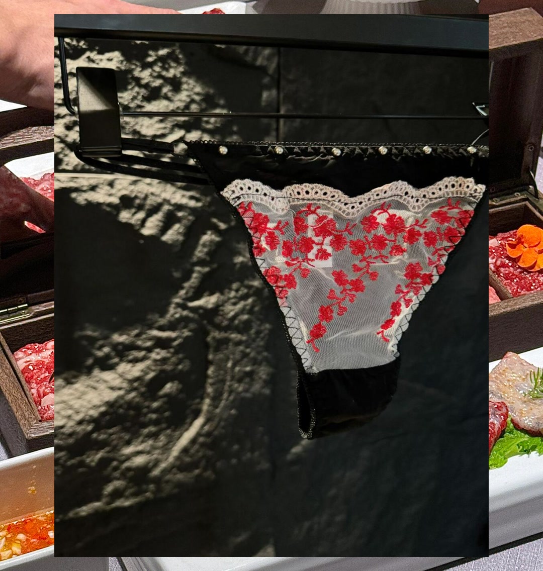 Lisa Fox tweet media