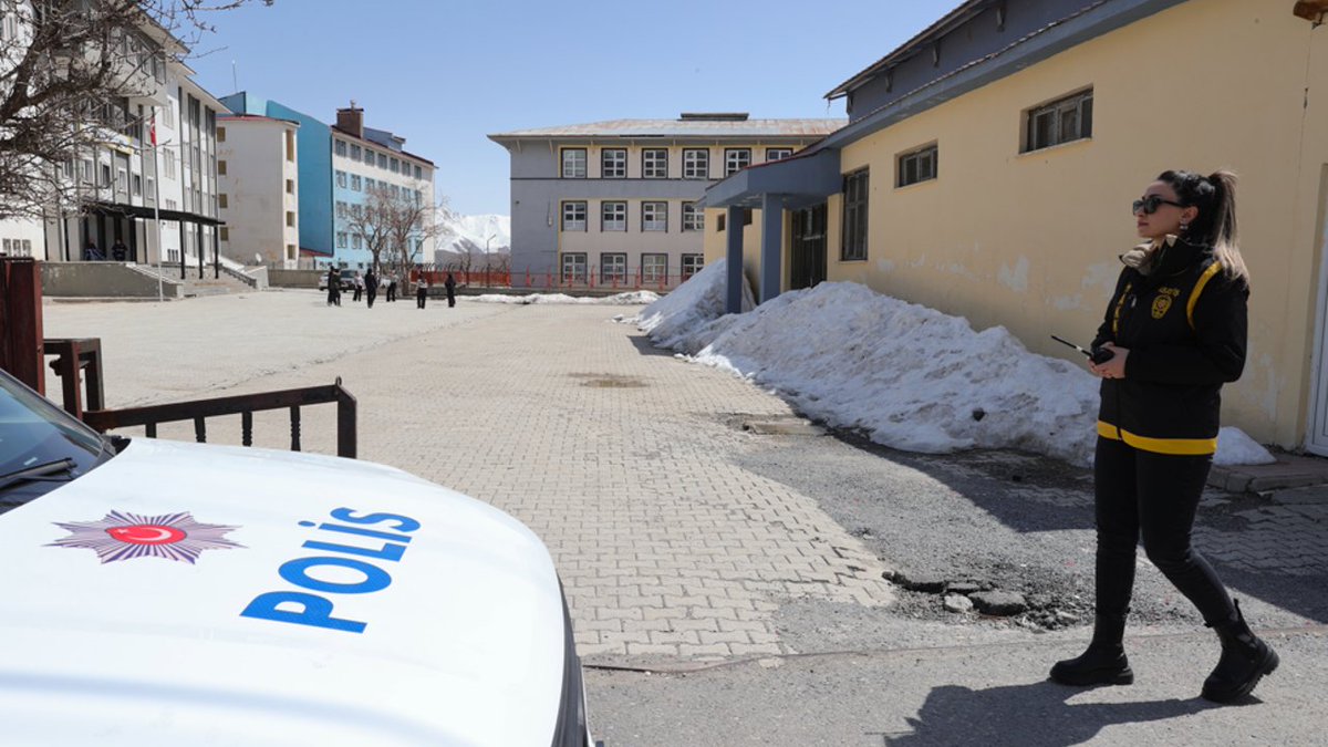 Hakkari İl Sesi Gazetesi tweet media