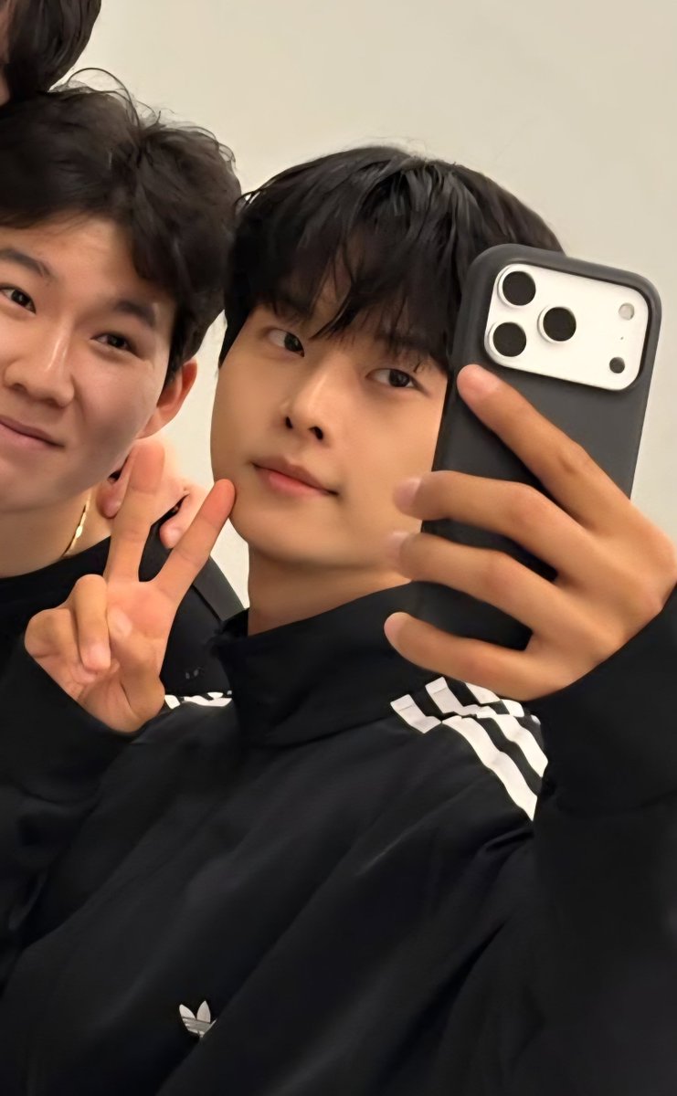 차라란✨️ tweet media