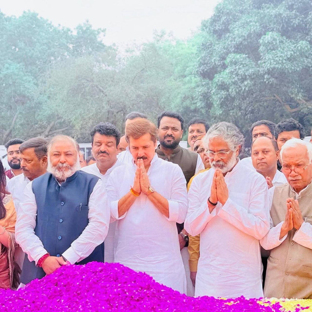 Dhananjay Singh tweet media