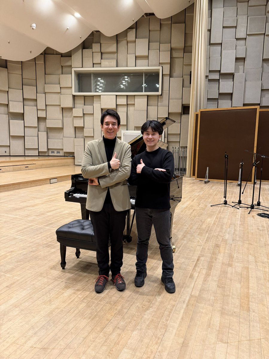 kosukepf's tweet photo. 明後日4月19日放送📢‼️ 午後8:25〜午後9:00
NHK-FM リサイタル・パッシオに出演致します♪
金子三勇士さんとのトークもお見逃しなく！
｛プログラム｝
ショパン:子犬のワルツ
ショパン:幻想ポロネーズ
ブラームス:7つの幻想曲から第6.7番 https://t.co/Bfx3Ucm1MV