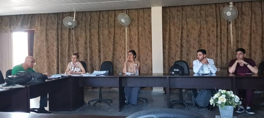 diaz_molleda's tweet photo. Sr recibe visita de funcionarios de Servicios Médicos Cubanos en la FCM Julio Trigo, excelente espacio de intercambio.
#CubaVencerá 
#CubaEstáFirme
#LaPatriaSeDefiende https://t.co/RiSIgwvZtN