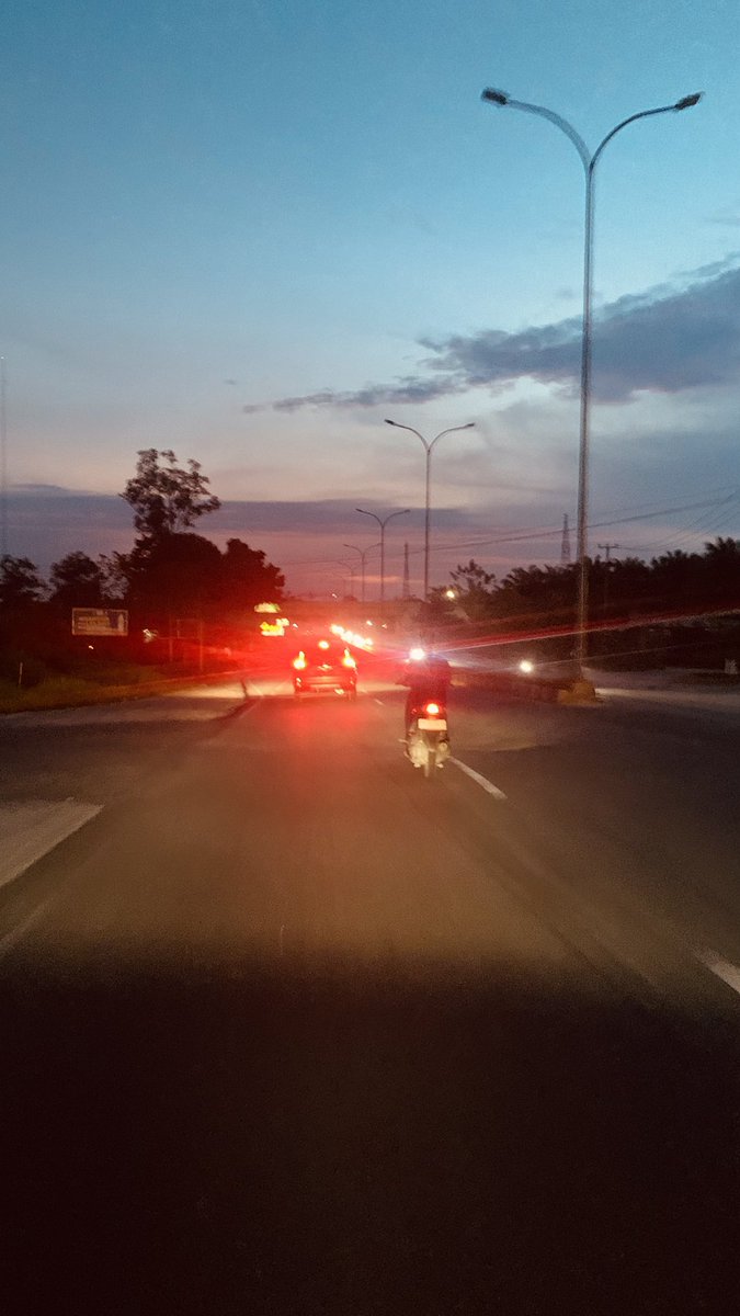 avo ciskek tweet media