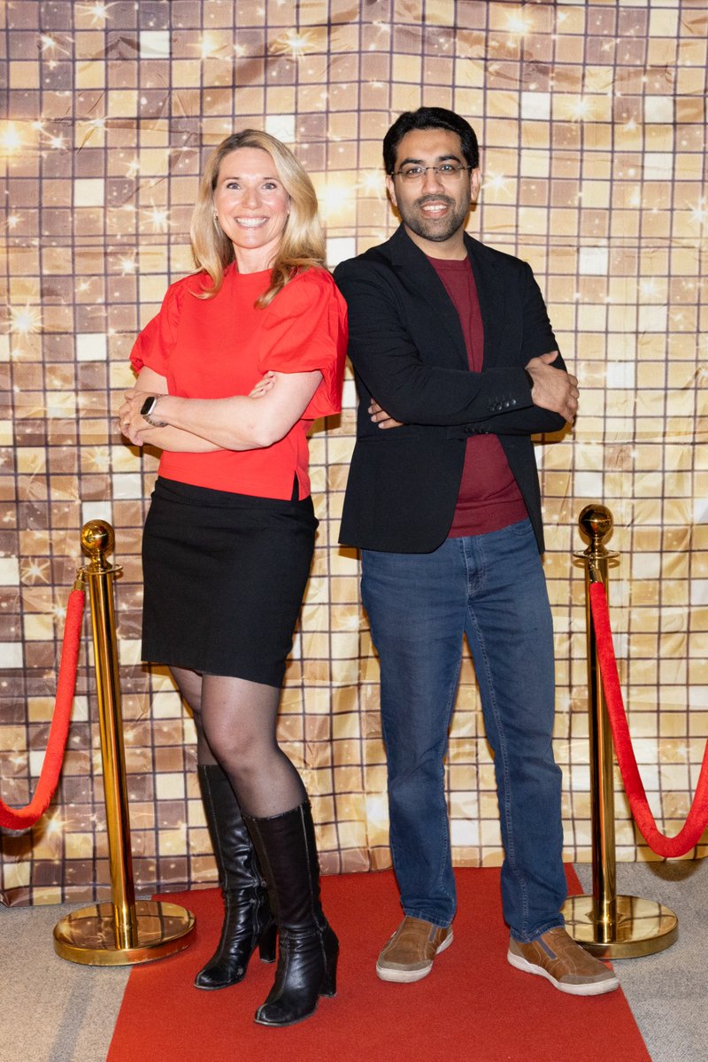 ulrikahedlund's tweet image. Great conversations at #CopilotRedCarpet 🎬
Loved the curiosity and openness around how Copilot is transforming productivity, workflows, and leadership in practice.
Thank you for an inspiring afternoon at Microsoft Stockholm 🇸🇪
#AILeadership #Storyals