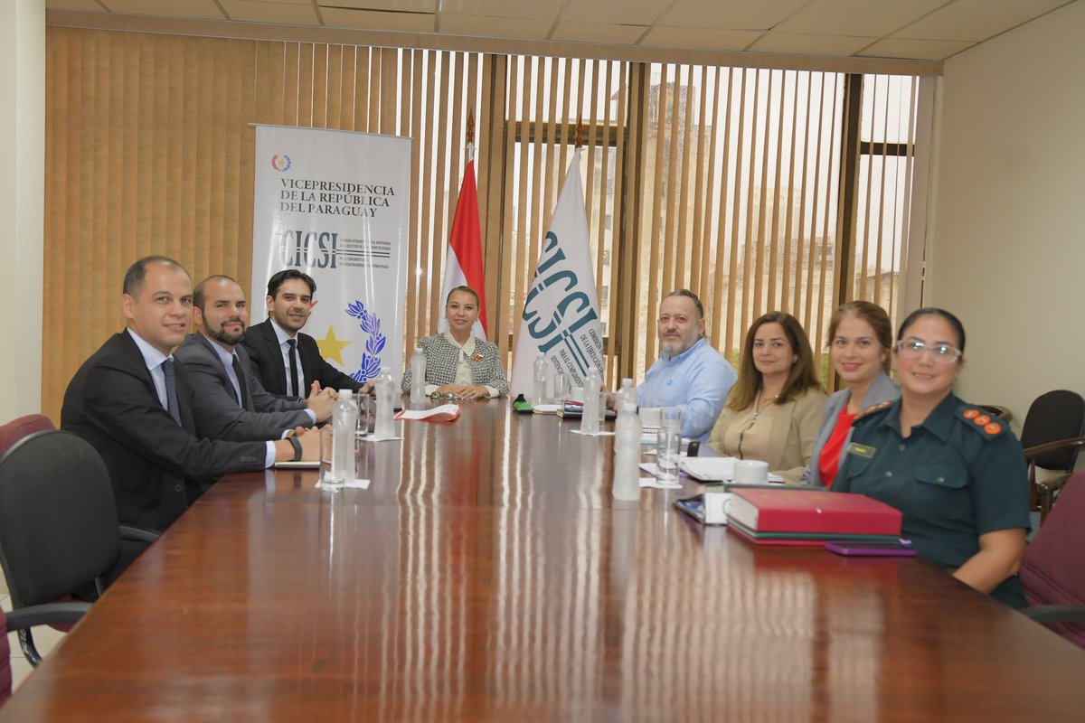 Instituciones coordinan acciones para el cumplimiento de sentencias internacionales de DD. HH.

 En sesión de trabajo interinstitucional encabezada por <a href="/teresaperaltapy/">María Teresa Peralta</a>, Directora General de DD. HH, se analizaron progresos en el cumplimiento de la sentencia del caso Noguera ante