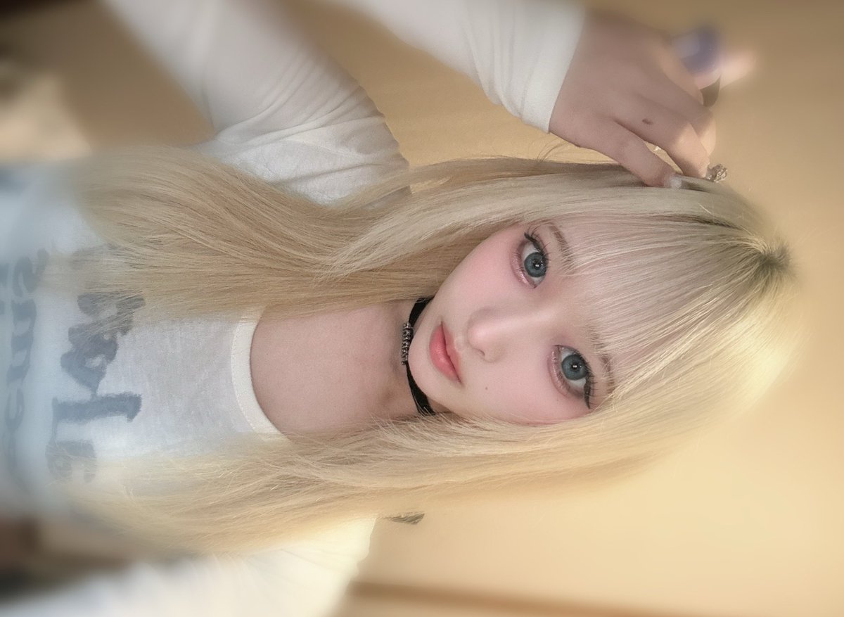 凸守らん tweet media