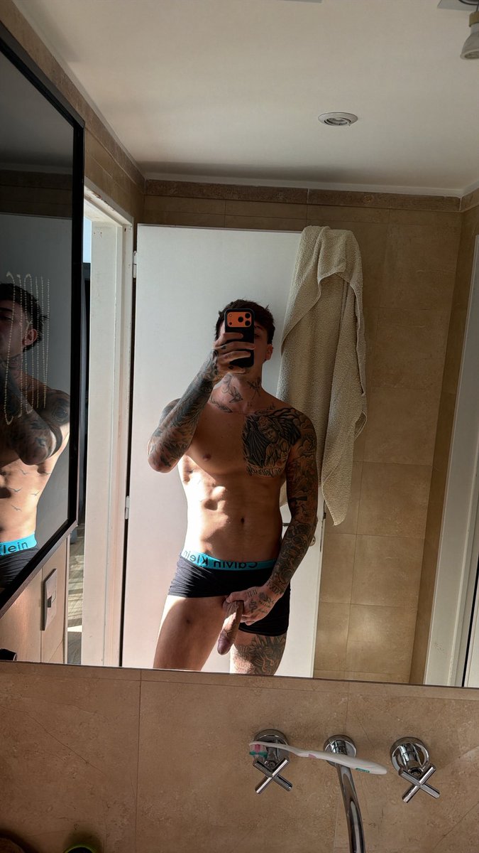 Thiago twink tweet media