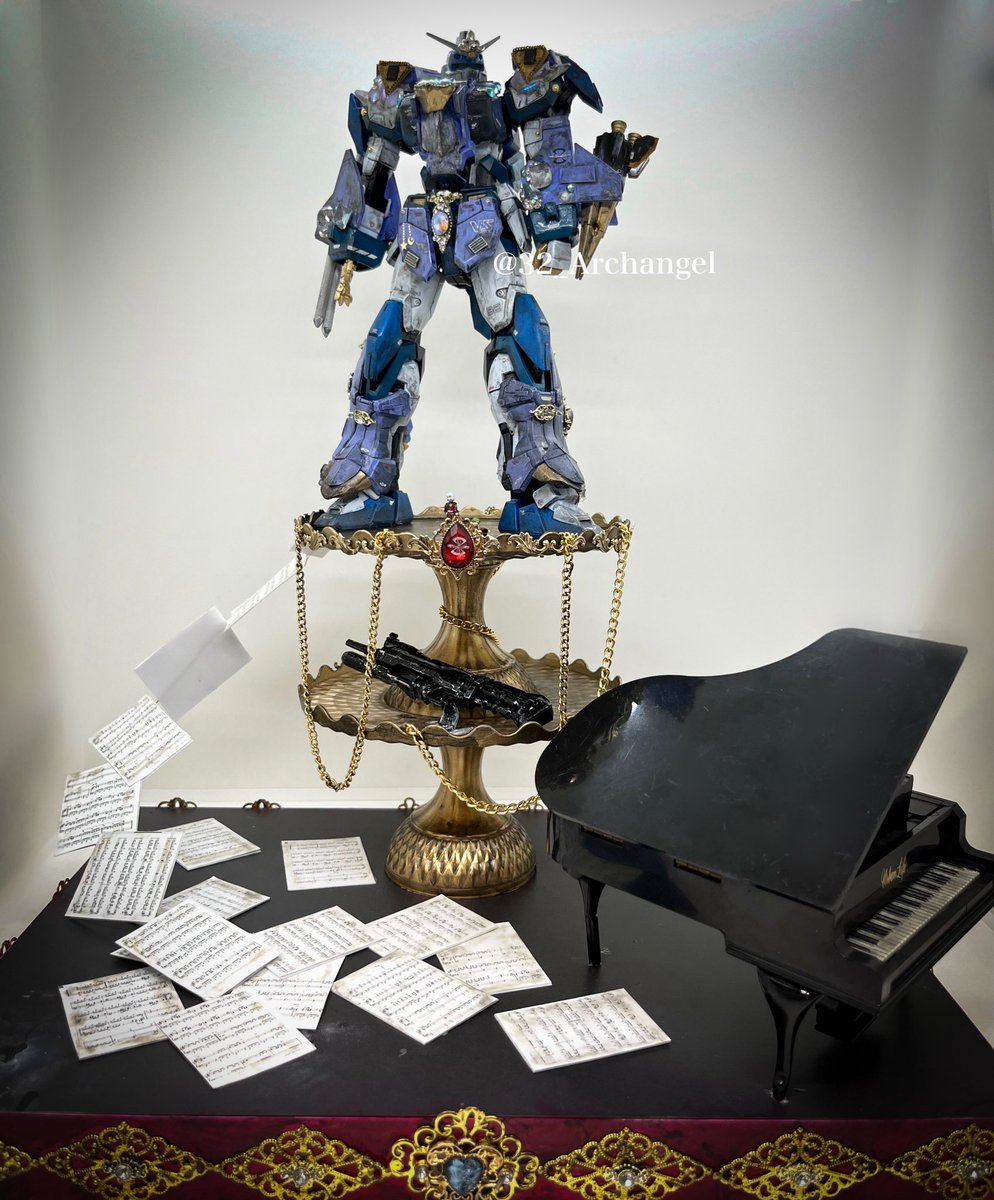 32_Archangel's tweet image. *:・ﾟ*.+ 💙 *:・ﾟ*.+ *:・ﾟ*.+ 🖤 *:・ﾟ*
💎💎💎ガンプラの新境地💎💎💎

デコレーション×ウェザリング

1/100デュエルブリッツガンダムを
ミキシングと一部スクラッチで作ったよ🪄

#ガンダムSEED #ミズダム　#Gunpla