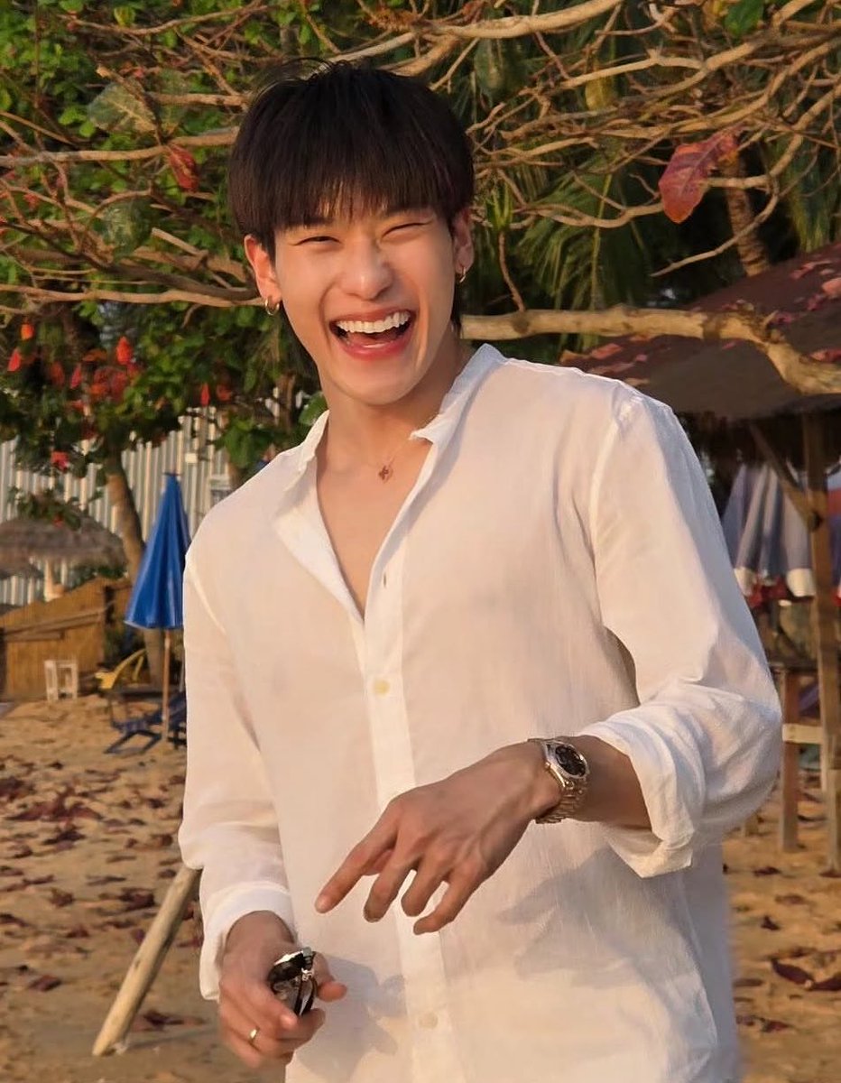 ออปอ | 𝐀𝐏𝐏𝐋𝐄🍎 tweet media