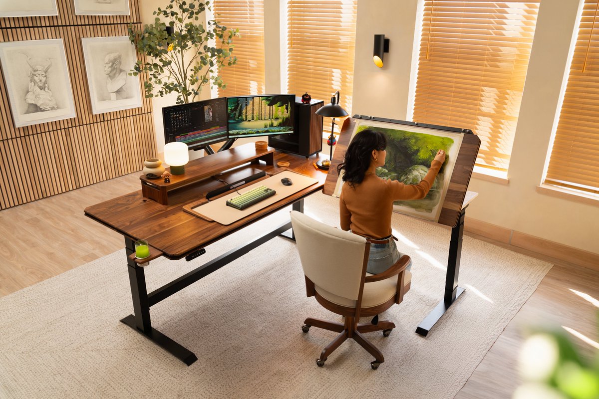 WyrmwoodGaming's tweet image. The Modular Sit-Stand Desk is officially live with up to 10% off bundle discounts 🥳 This is your only chance to lock in Kickstarter pricing, so don’t miss out on your dream desk 🚨 #sitstanddesk #wyrmwooddesk

kickstarter.com/projects/wyrmw…