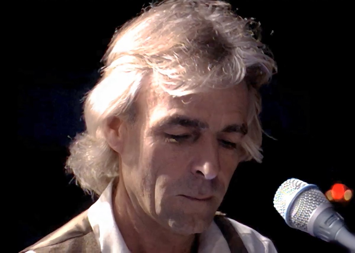 Swan 🌸 tweet media