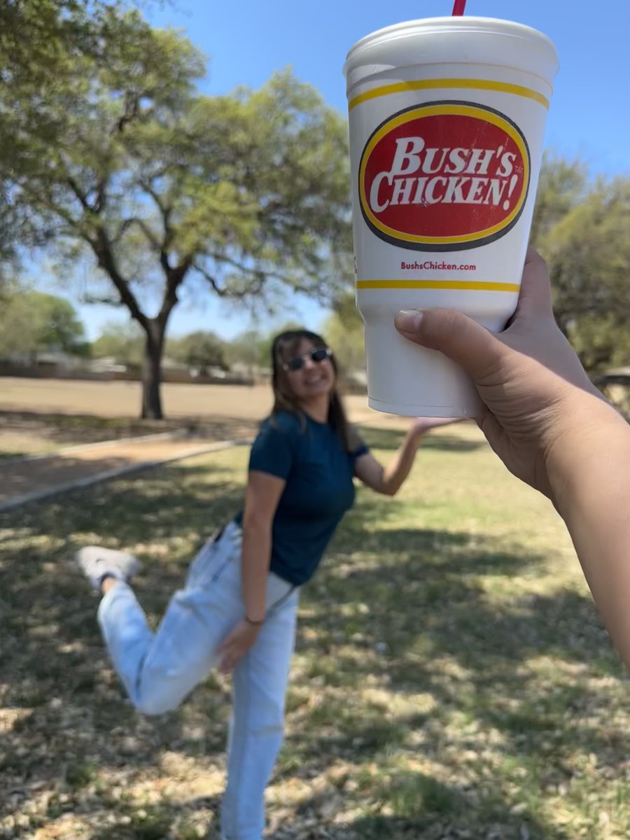 Bush'sChickenSA tweet media