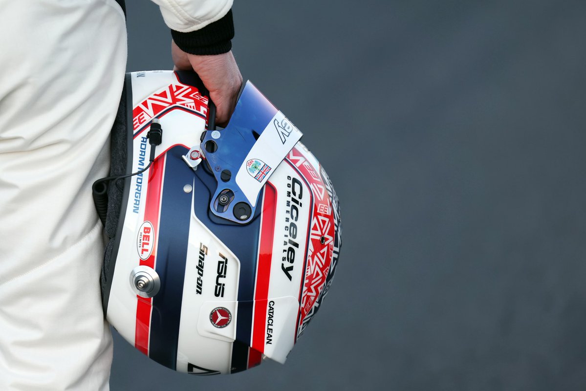 AdamMorgan33's tweet image. 📖🏁 A brand-new chapter is about to begin!

@PlatoRacing’s @BTCC debut this weekend, and season #️⃣1️⃣5️⃣ for me… let’s have it 👊🏼

#BTCC • #PlatoRacing • #Racing