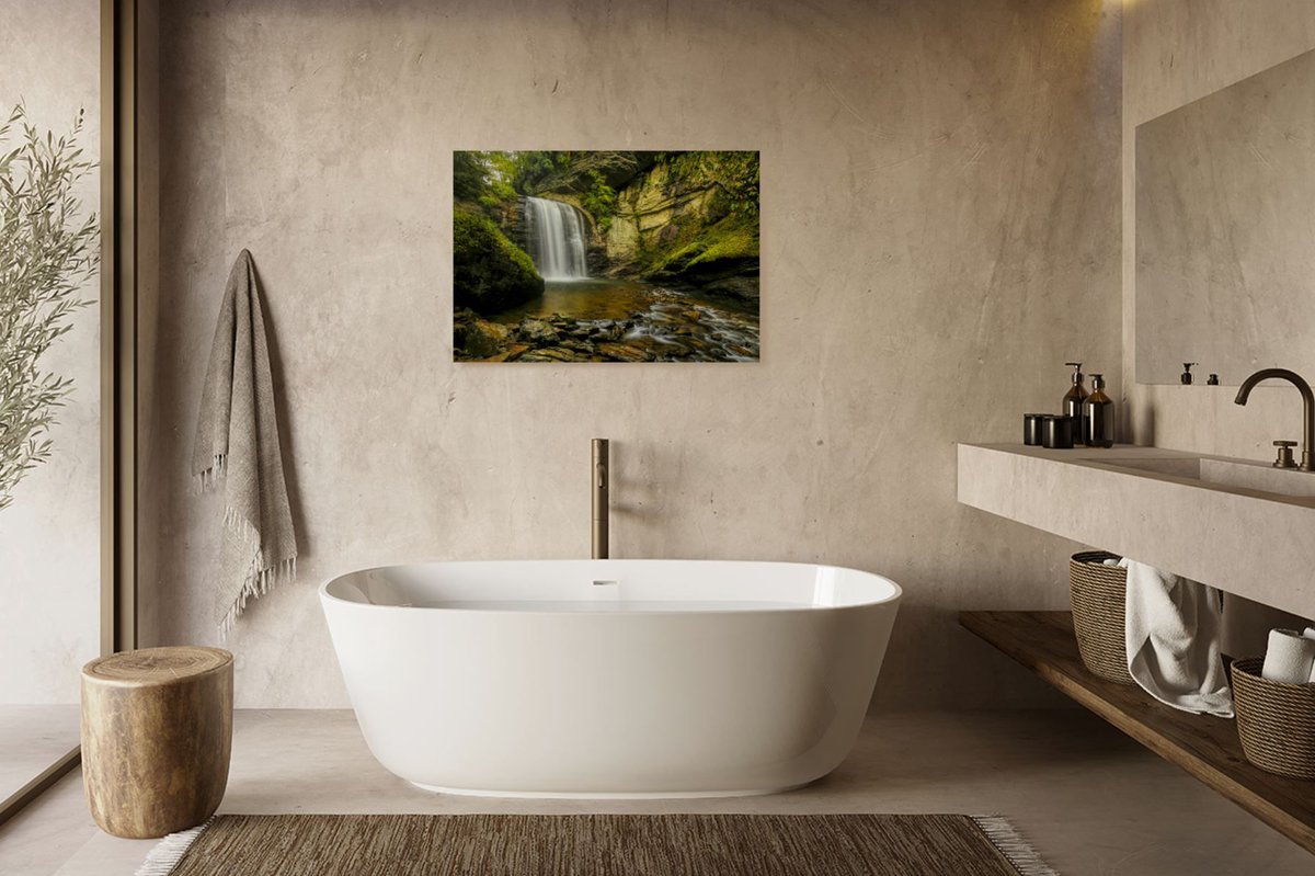JudyVincent74's tweet image. Looking Glass Falls 3 Painted Framed Print Also available as canvas, metal, wood, acrylic prints and on many products #NorthCarolina #waterfall #nature #photography #BuyIntoArt #HomeDecor #JudyVincentPhotography #WallArt 
See print options  here ---&amp;gt; buff.ly/50NO8wE