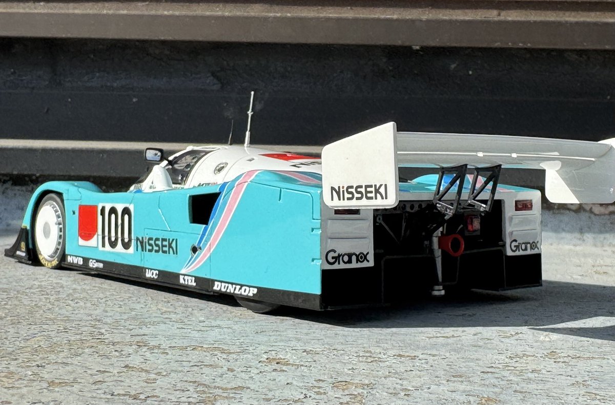 るなある tweet media