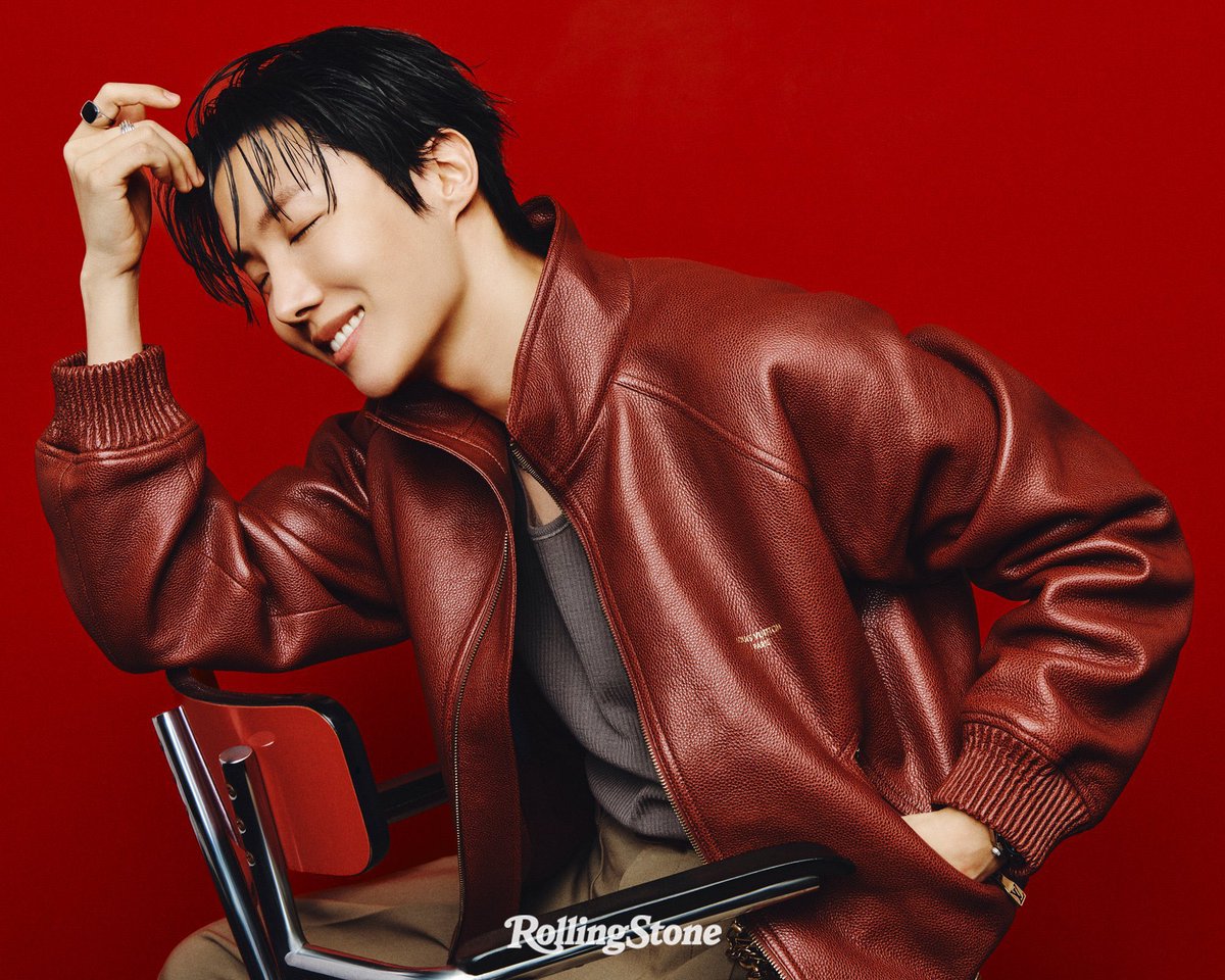 daily hobi content 💚ミ tweet media