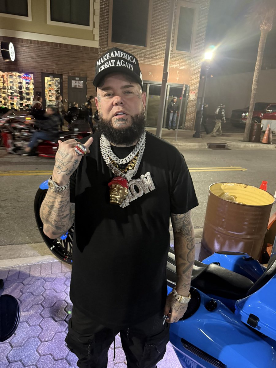 Trumps Nephew tweet media