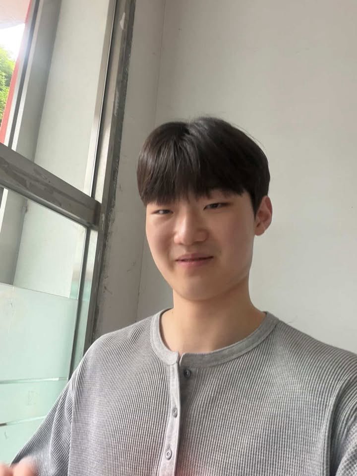 뿌딩이 tweet media