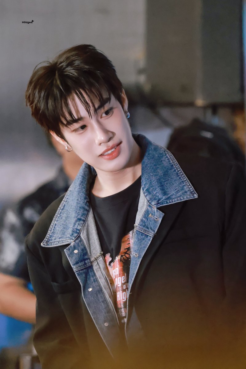 หล่อมากงับคุยนักพากย์🫠🤏🏻

TLE MTM X CONAN MOVIE
#CONANMOVIE29THxTLE