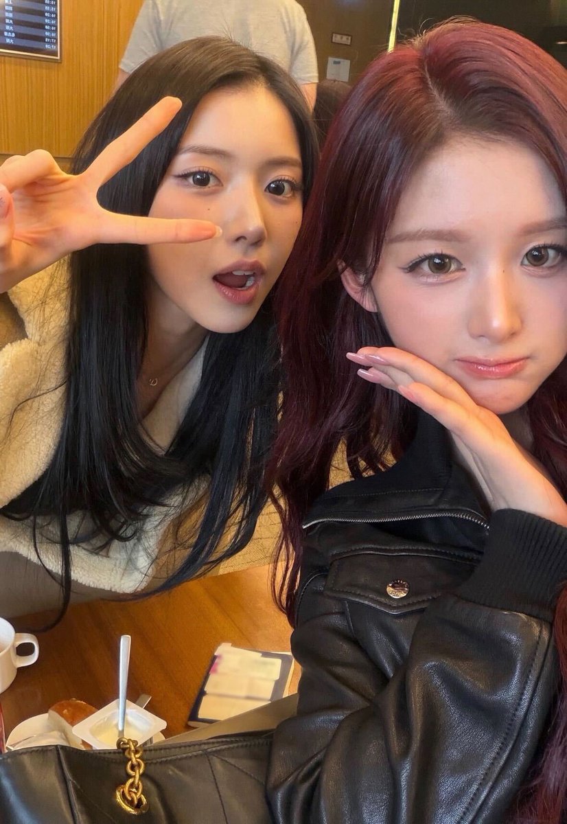 yoona sings the #heavyserenade tweet media