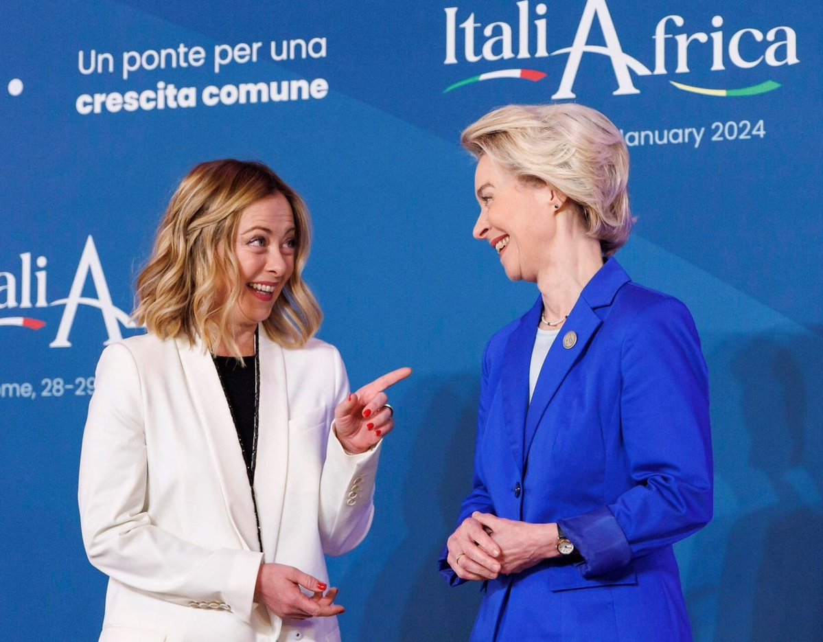 RadioGenoa tweet media