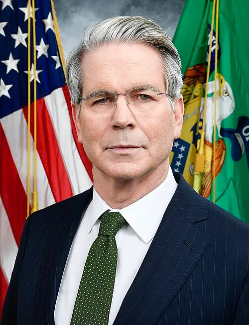 JeniferHamilton's tweet image. #ScottBessent is one man. He looks particularly whimpy. So...do we just stand idly by while he deliberately destroys our monetary existence? The Domestic Enemy is here. WTF are Military people and supporters telling themselves? Which way forward Western Man? Bend over some more?