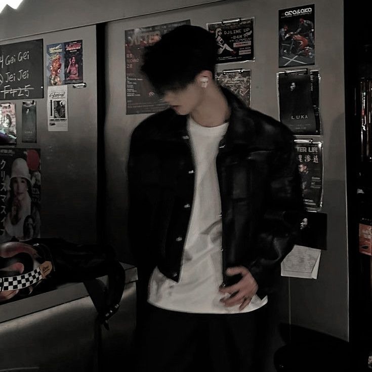 Woodsy Corner. tweet media