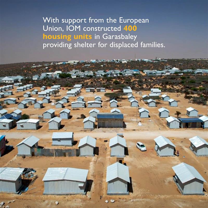 iom_somalia's tweet image. #Displacement took away their homes. Now, they have stability.

In #Mogadishu, 400 displaced families now have secure housing units, restoring dignity and hope.

👏 Supported by @EU_in_Somalia.

🔗Read full story: somalia.iom.int/stories/no-mor…