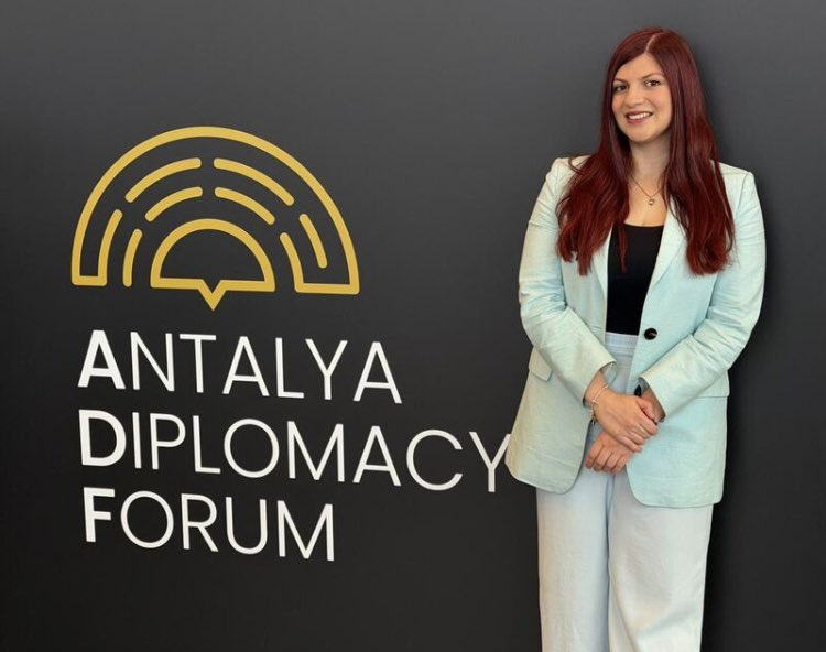 MirsadaColako's tweet photo. Proud to see 🇧🇦 represented in @AntalyaDF not only through official diplomacy, but through the voices of our young leaders. ENTER: CHANGE alumni Mubina Sasic and Boris Luketa show that BiH’s future is present, active, and engaged. Grateful to our 🇸🇮 partners for their support. https://t.co/zIfc2DbZQa