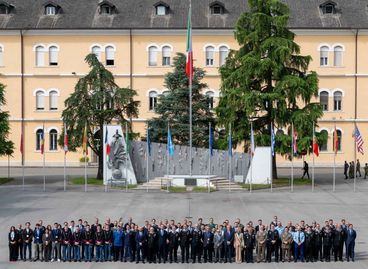 _CoESPU_'s tweet image. “Cryptocurrencies in Hybrid Warfare” conference, attended by the @_Carabinieri_ Deputy CG, Lt. Gen. Marco Minicucci, together with the #Carabinieri Anti-Counterfeiting CO &amp;amp; professors from @unito and @UniPadova, to strengthen #prevention and #cooperation on #HybridThreats
#CoESPU