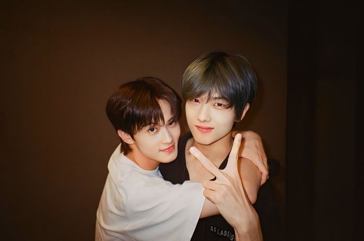 BERMUARA. tweet media