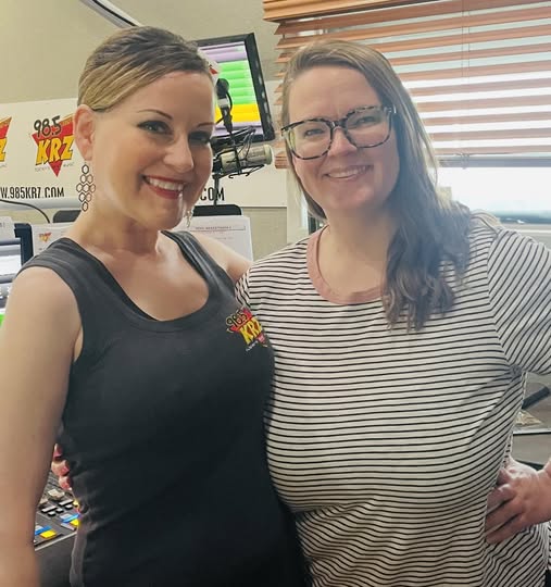 98.5 KRZ tweet media