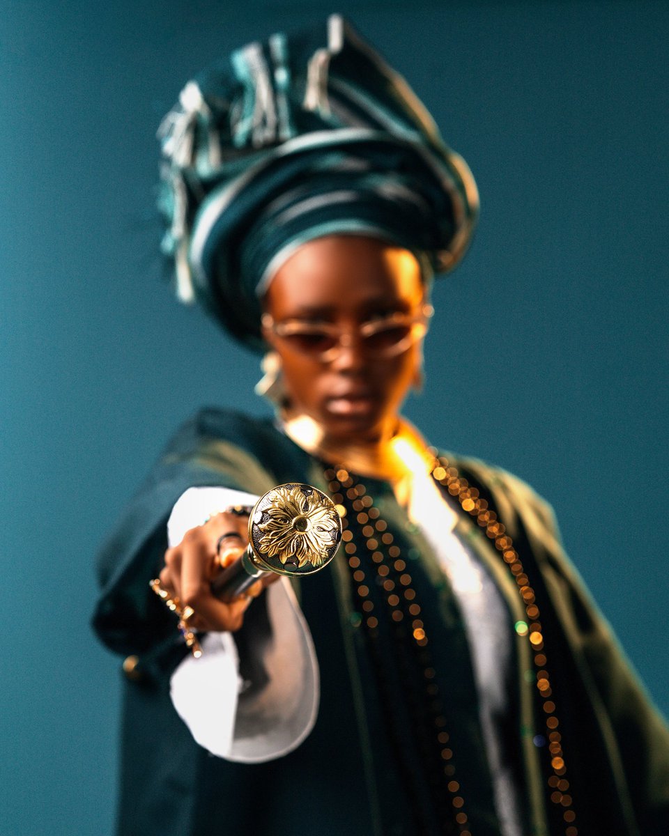 The Vintage Girl || Media, Comms and Fashion tweet media