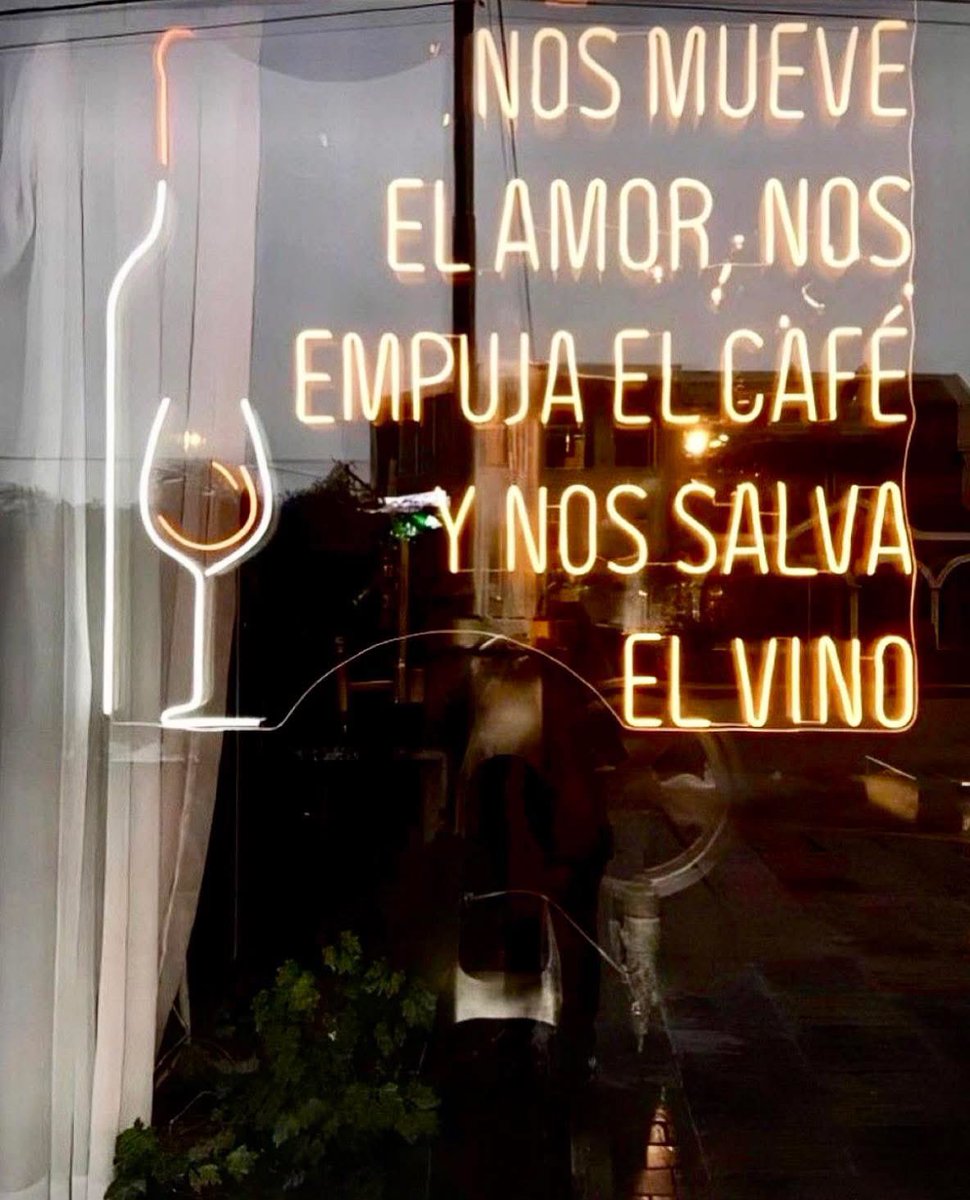 andy71soto's tweet image. Buenos días divertidas y fascinantes corazones del mundo virtual, a sonreír que tengamos un extraordinario y lindo día 🫠🫠🫠

Café.... ☕️☕️☕️

#FelizViernes 
#SonreírEsGratis