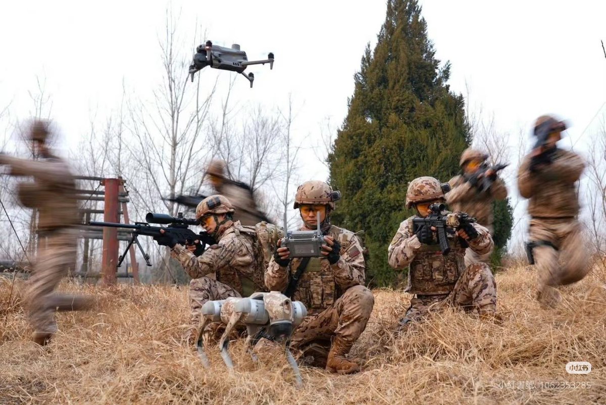 #PLA #解放军 infantry...reconnaissance with drones