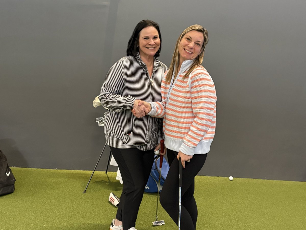 vanguardgolfma's tweet photo. Ladies Clinics in full swing! Email rick@vanguardgolfclub.com to set up yours!

@PlayMassGolf https://t.co/fHLDhEvABi