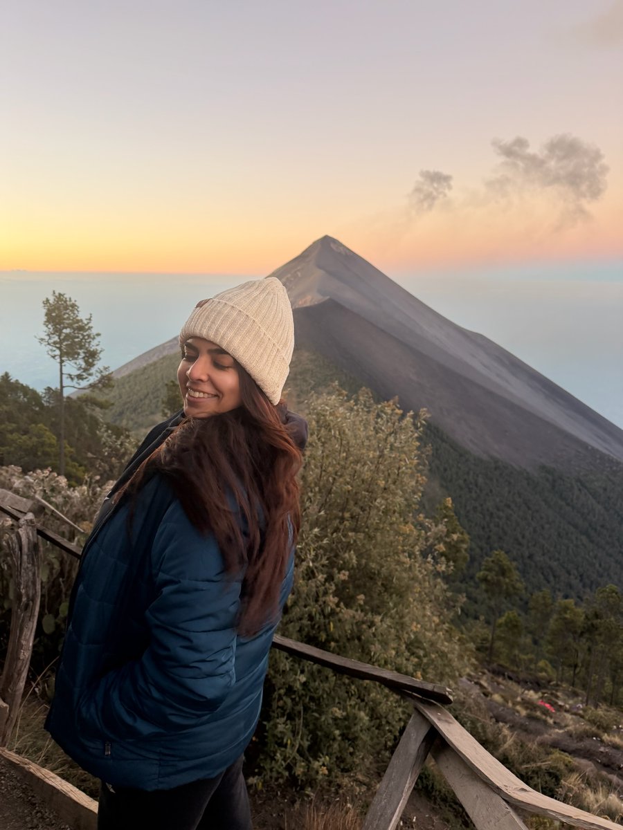 Esha Saini tweet media