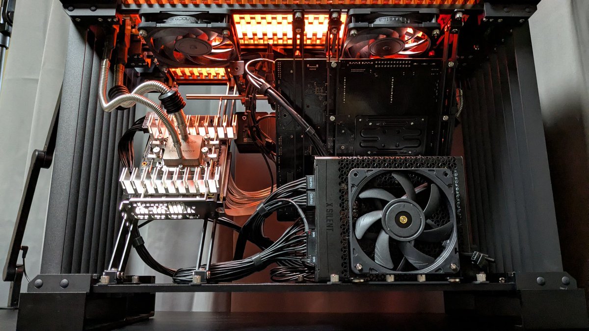 UnlimitedLenchinWorks tweet media