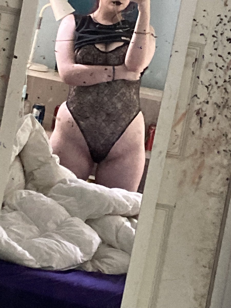 girlfreak tweet media