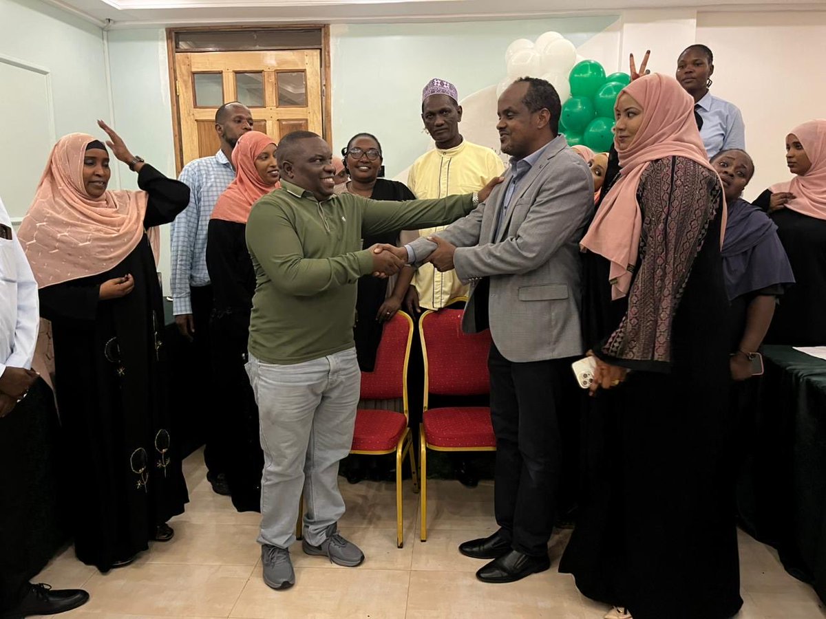 I extend my sincere appreciation to Mohamed Abdullahi, outgoing Chief Executive Officer of the Isiolo County Public Service Board, as he proceeds on terminal leave upon the successful completion of his six-year tenure.

Over the course of his service, he has provided steady