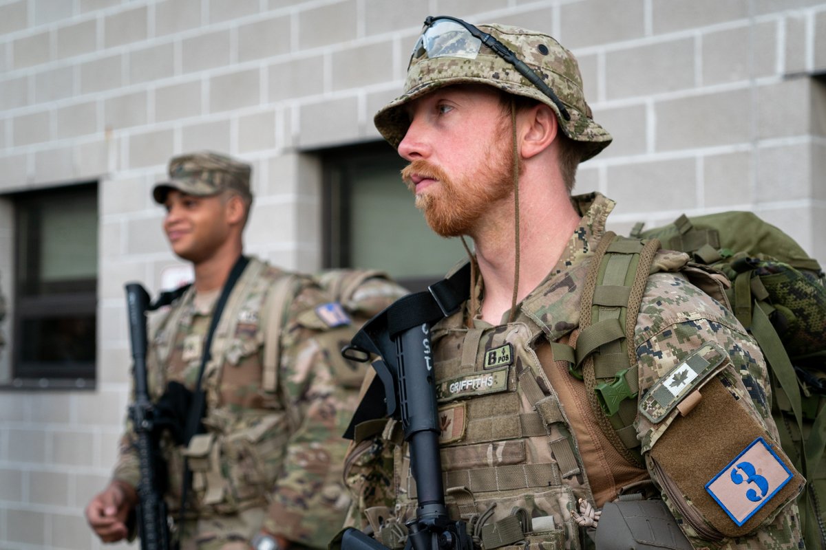 Minnesota National Guard tweet media