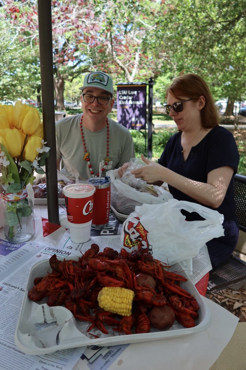 LSULawCenter's tweet image. Long post, but it’s worth the read! 

The LSU Law PILS Crawfish Boil brought together more than 90 students, alumni, faculty, family, and friends for a memorable afternoon celebrating community and service—and eating crawfish!

#lsulaw #lawstudent #crawfish #public #service
1/4