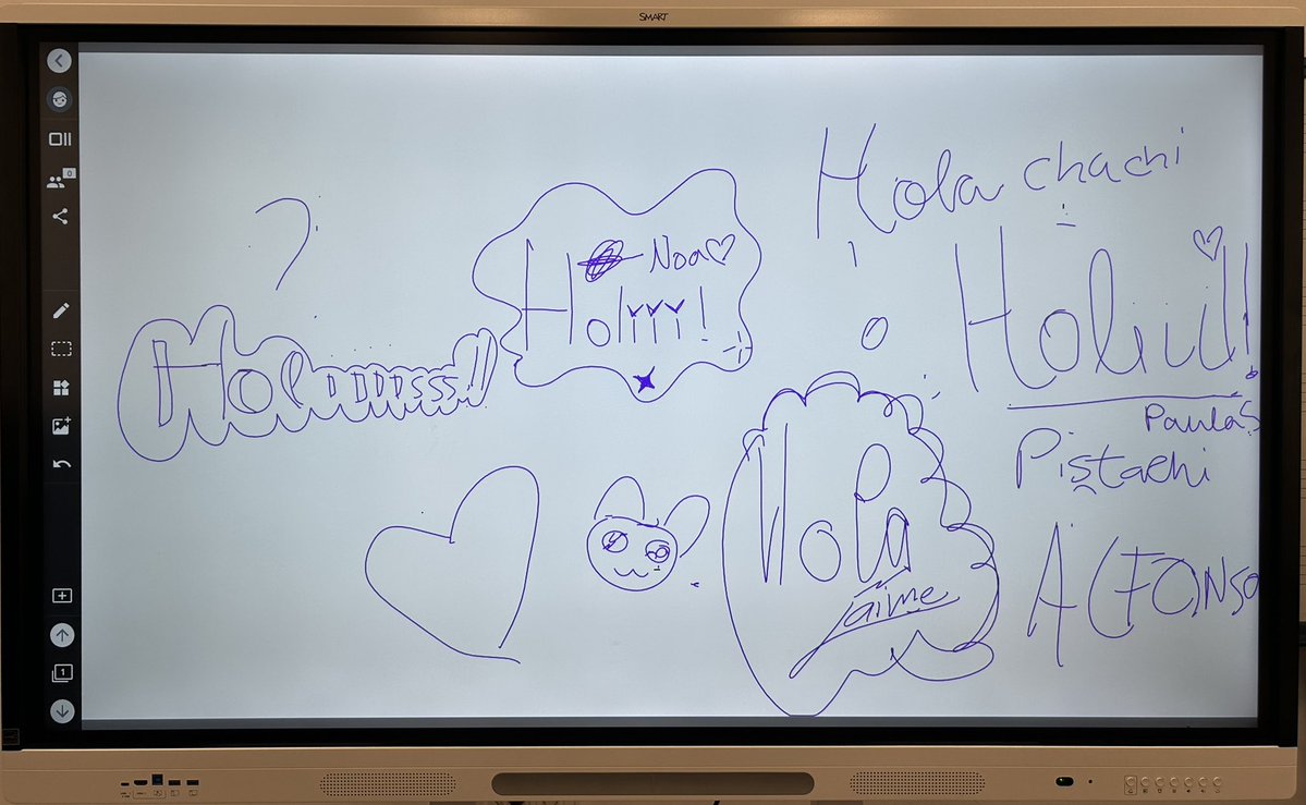 alejandrotorlas's tweet image. 👨🏼‍🏫 #AnecdotarioDocente: qué bonita la primavera docente!

- Una clase de 2ºEEBB que hasta se #corrigen ya entre ellos y con certeza.

- El #mural digital de bienvenida con las expresiones del profe de un 3ºEEBB que va solo.

- Las #estampas de sus devociones como regalo.