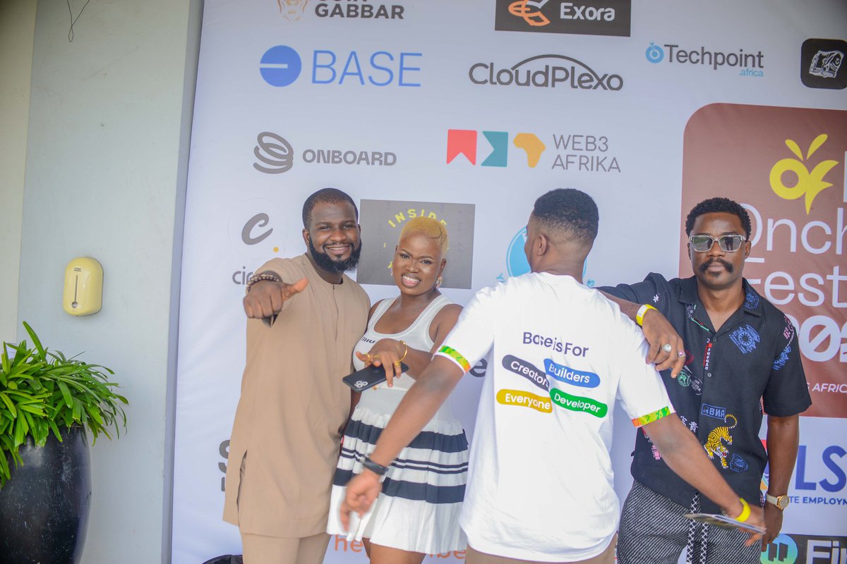 Yewande.base.eth tweet media