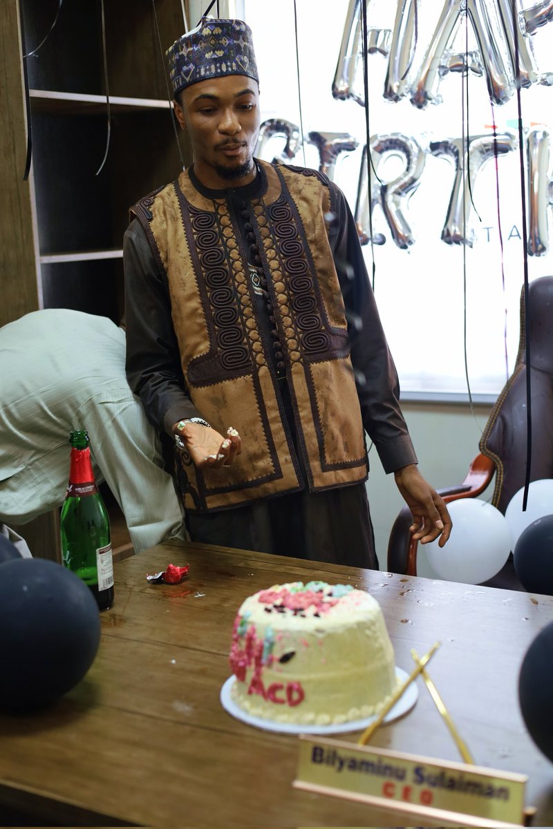 Alious_SM tweet media