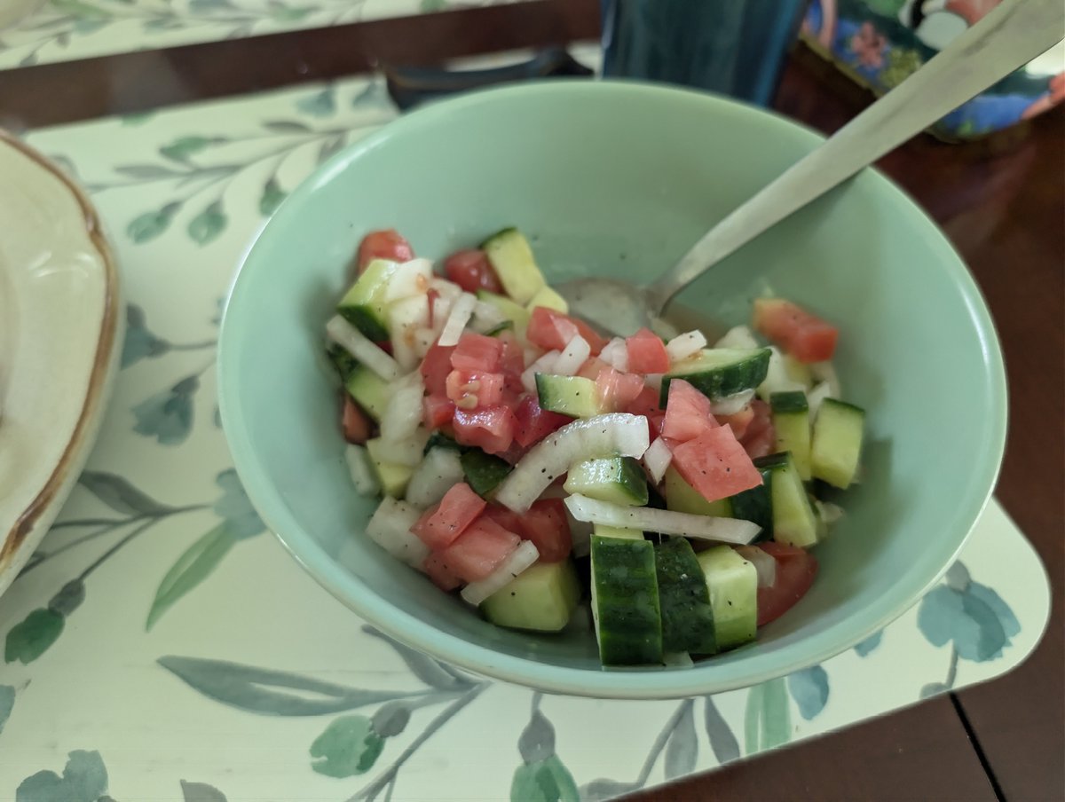DDRJazzJackCS's tweet photo. Spent most of the morning cleaning and fixing up stuff. Now for a quick lunch before testing out one thing and maybe nap by 1 https://t.co/FRYdVVQzog